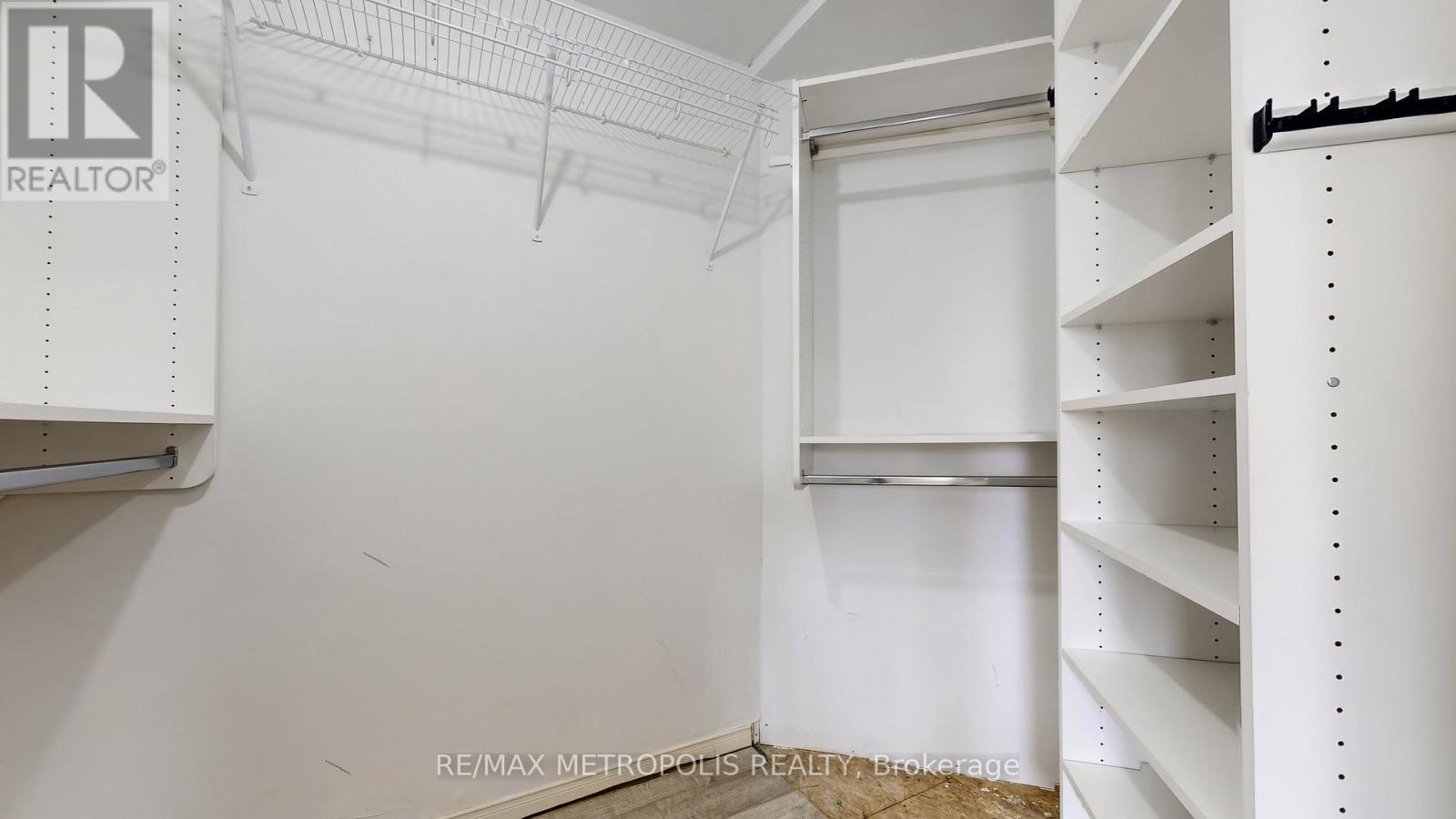 183 Valmont Court, Hamilton, Ontario  L9G 5A1 - Photo 27 - X13014066