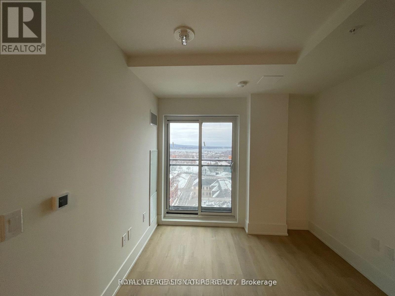 1306 - 206 King Street W, Hamilton, Ontario  L8P 1A5 - Photo 3 - X13014074