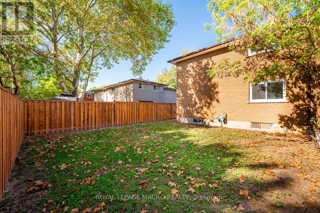 72 & 74 Delawana Drive, Hamilton, Ontario  L8E 1G4 - Photo 43 - X13014150