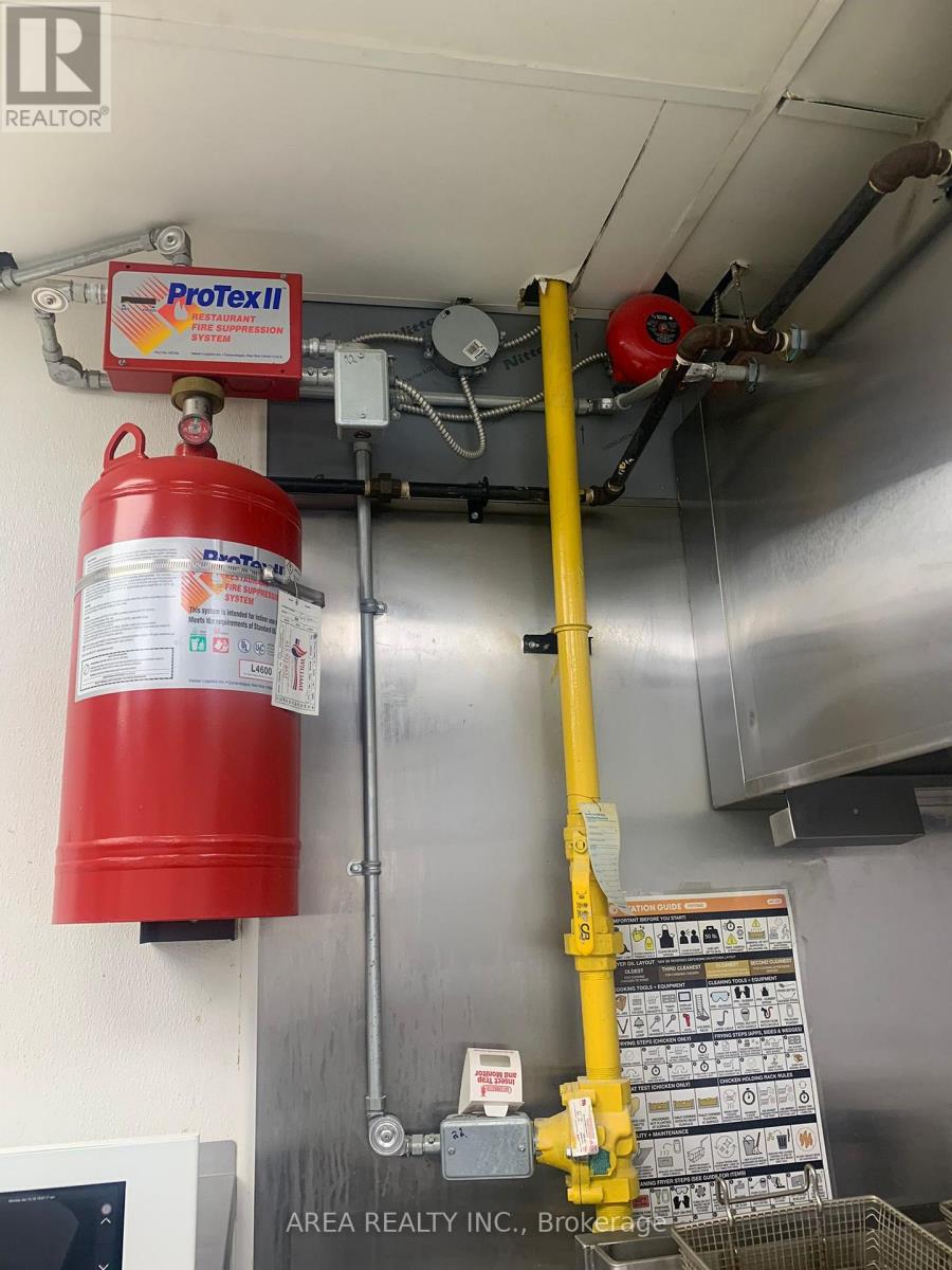 243 North Front Street, Belleville, Ontario  K8P 3C3 - Photo 12 - X13014206