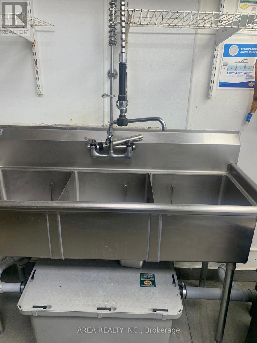 243 North Front Street, Belleville, Ontario  K8P 3C3 - Photo 15 - X13014206