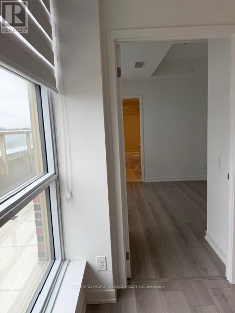 1007 - 1787 St Clair Avenue W, Toronto, Ontario  M6N 3A2 - Photo 34 - W12846898