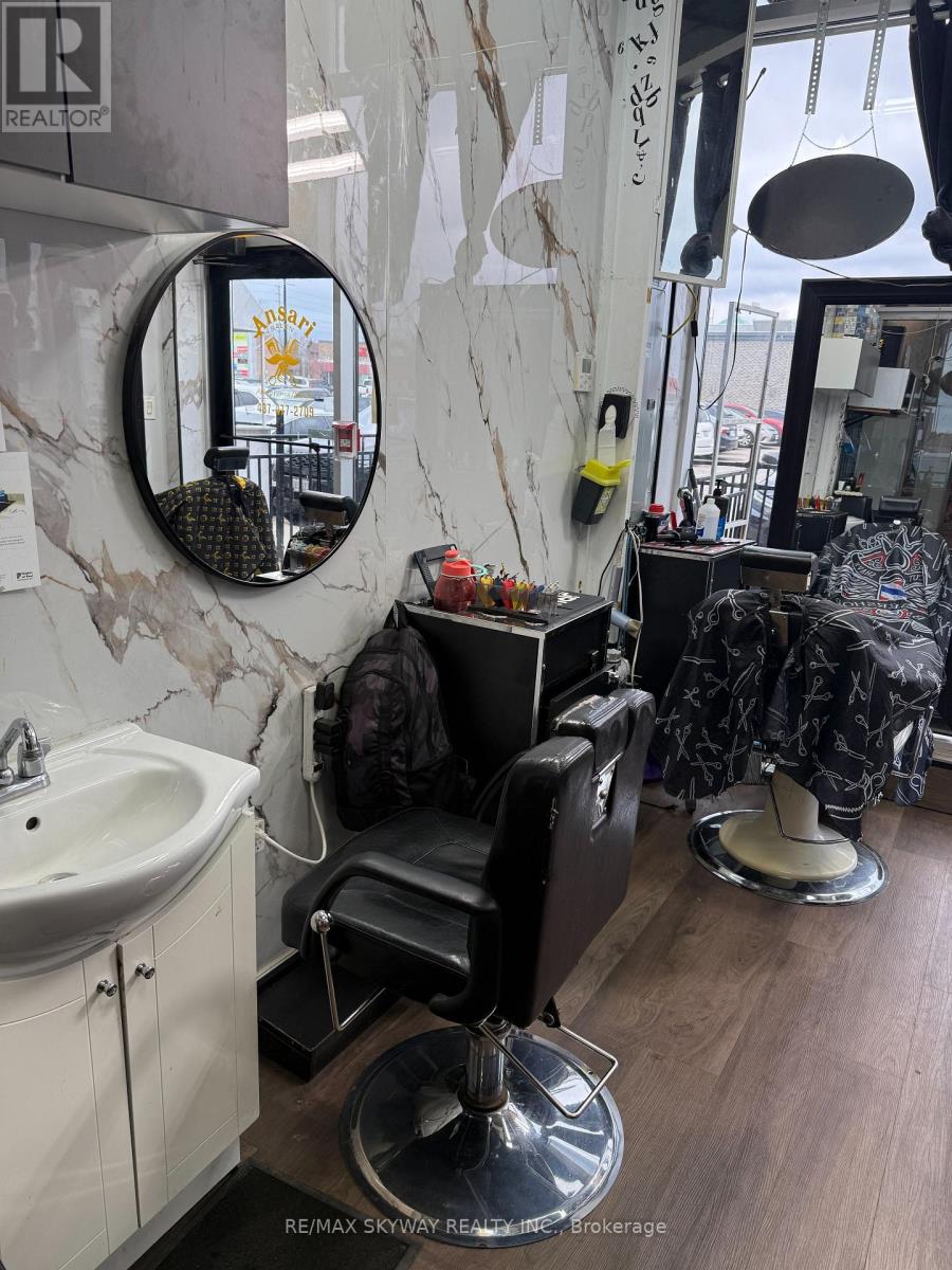 1d17 - 7215 Goreway Drive, Mississauga, Ontario  L4T 0B5 - Photo 8 - W13014232