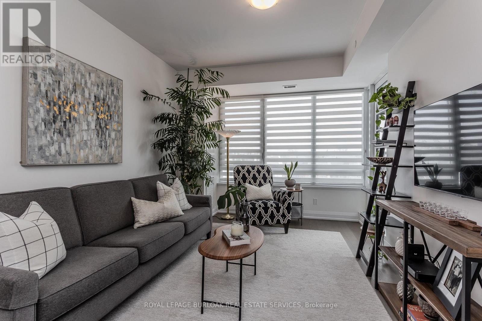 401 - 2025 Maria Street, Burlington, Ontario  L7R 0E9 - Photo 7 - W12904112