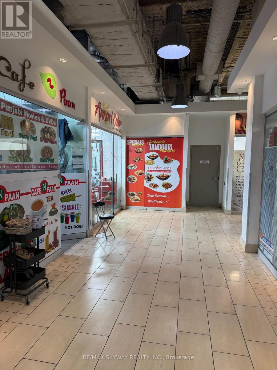 1d17 - 7215 Goreway Drive, Mississauga, Ontario  L4T 0B5 - Photo 2 - W13014232