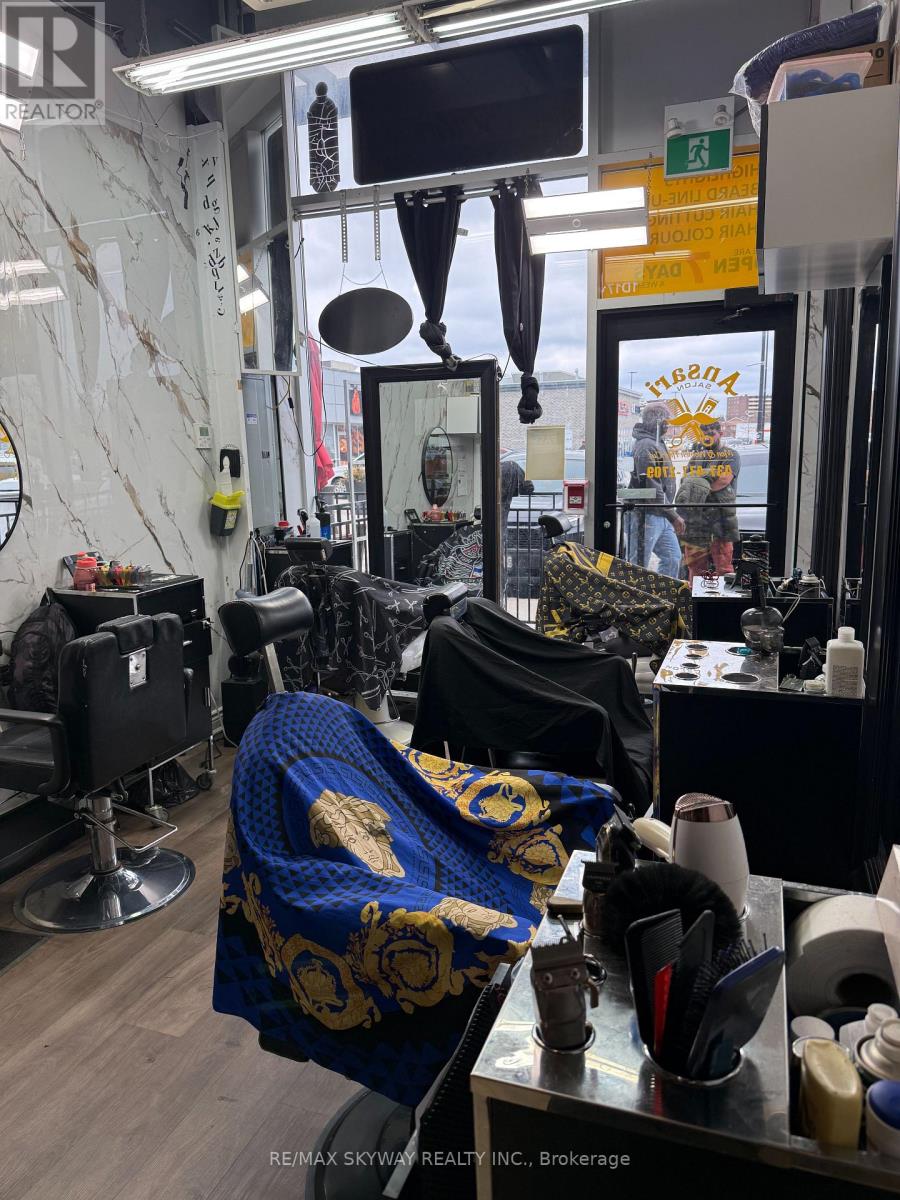 1d17 - 7215 Goreway Drive, Mississauga, Ontario  L4T 0B5 - Photo 7 - W13014232