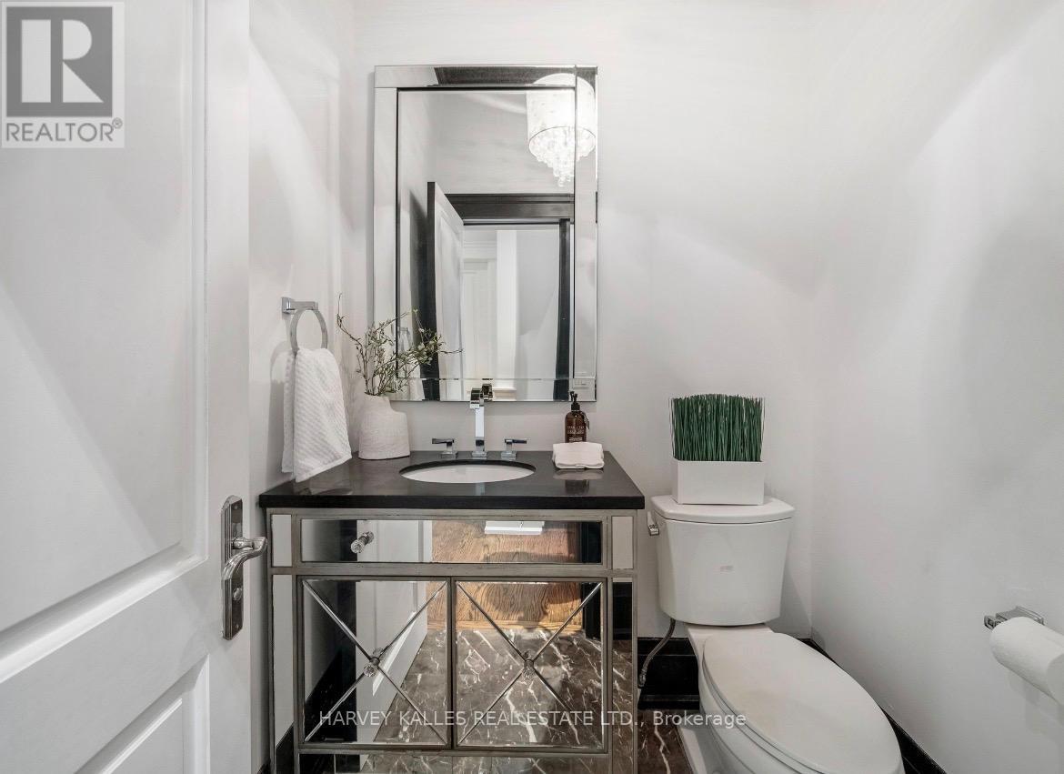 190 Carmichael Avenue, Toronto, Ontario  M5M 2X3 - Photo 12 - C12970666