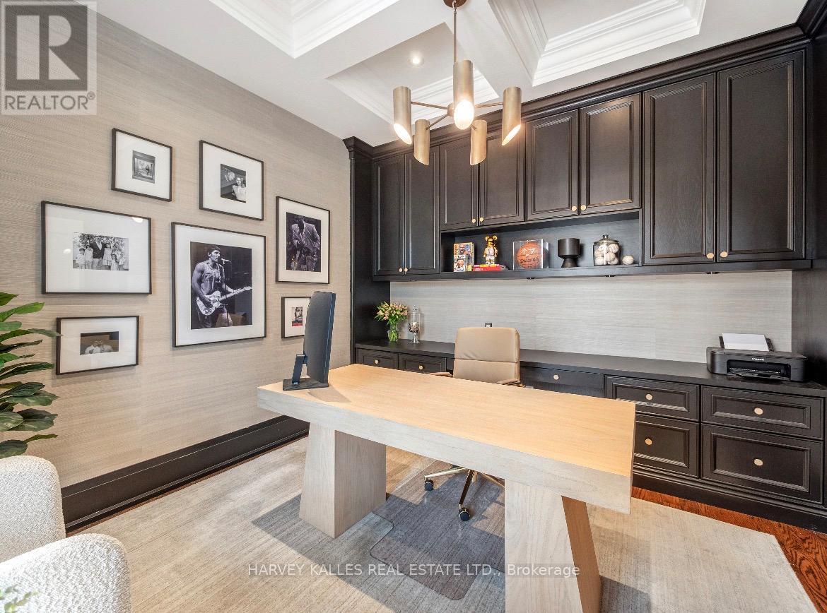 190 Carmichael Avenue, Toronto, Ontario  M5M 2X3 - Photo 3 - C12970666