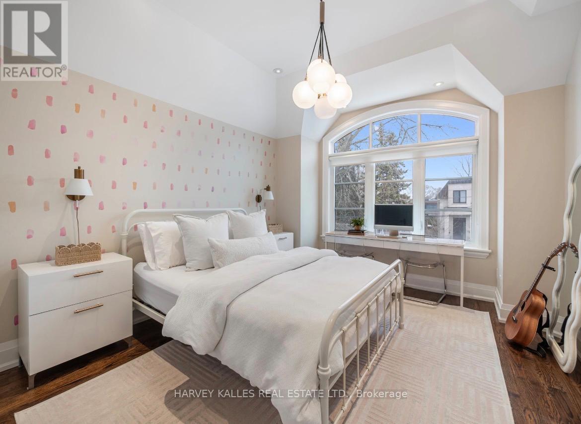 190 Carmichael Avenue, Toronto, Ontario  M5M 2X3 - Photo 17 - C12970666