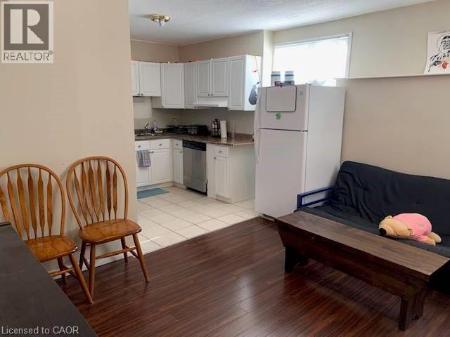 65 Cardill Crescent Unit# B, Waterloo, Ontario  N2L 3Y7 - Photo 3 - 40822012