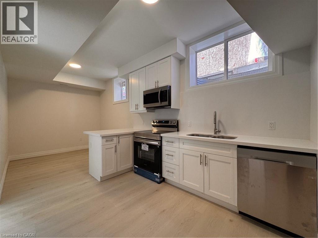 62 Gage Avenue Unit# 2, Kitchener, Ontario  N2G 2E2 - Photo 3 - 40821946