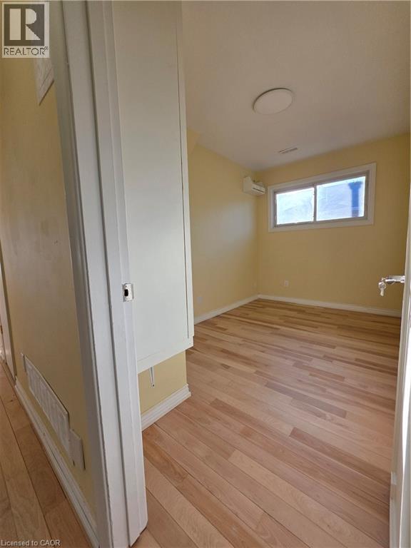 62 Richwill Road Unit# Upper, Hamilton, Ontario  L9C 1S3 - Photo 6 - 40821193