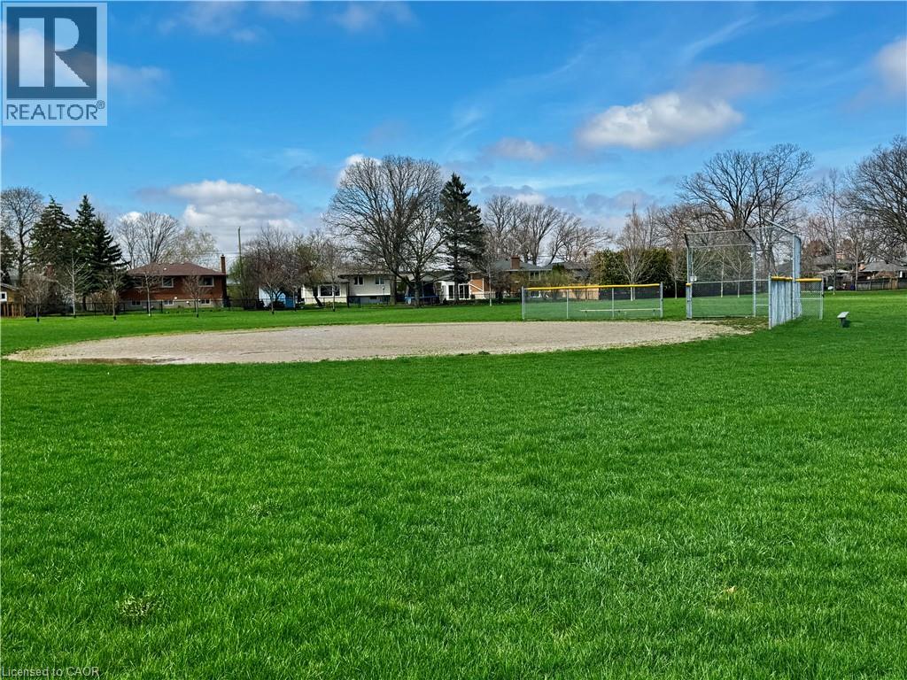 2075 Seabrook Drive, Oakville, Ontario  L6L 2T8 - Photo 10 - 40815630