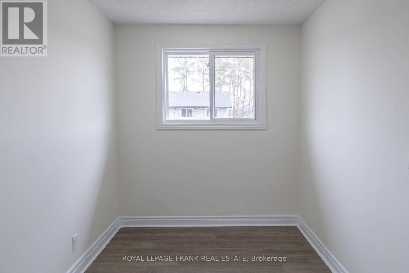 1 - 86 Mary Street W, Kawartha Lakes, Ontario  K9V 5G3 - Photo 11 - X13014338