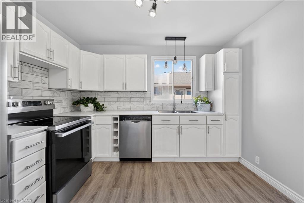 4928 Hickory Lane, Beamsville, Ontario  L0R 1B5 - Photo 9 - 40817623