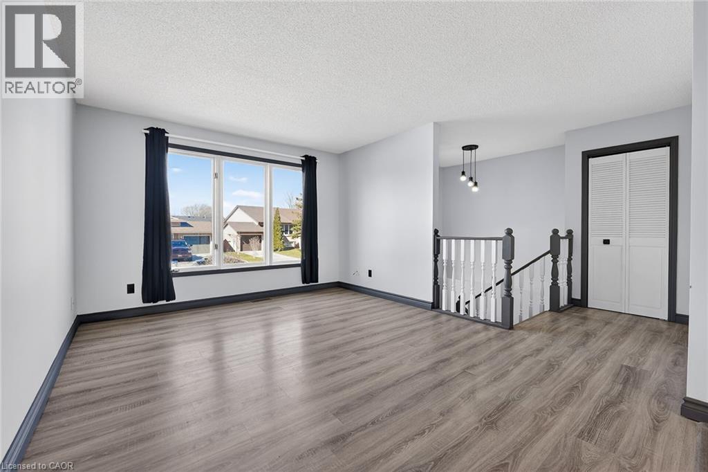 4928 Hickory Lane, Beamsville, Ontario  L0R 1B5 - Photo 6 - 40817623