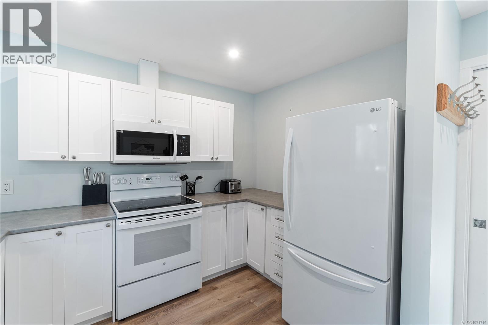 3872 Island Hwy W, Qualicum Beach, British Columbia  V9K 2G9 - Photo 56 - 1031715