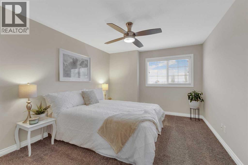 9 Ross Close, Sylvan Lake, Alberta  T4S 0C8 - Photo 12 - A2300548