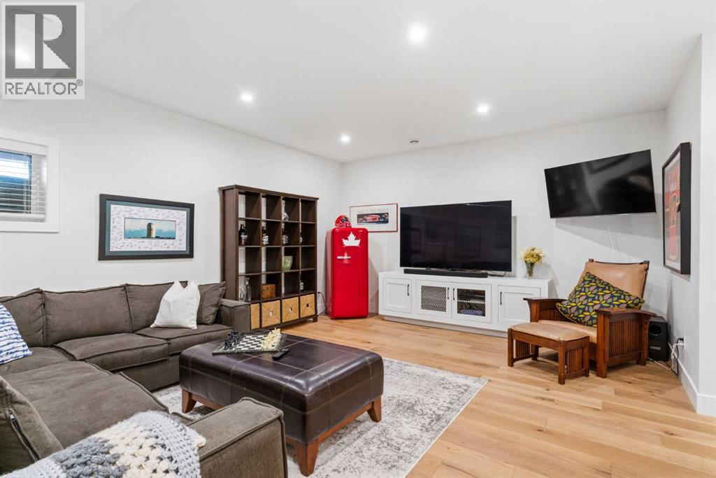 1930 48 Avenue Sw, Calgary, Alberta  T2T 2T3 - Photo 35 - A2301390