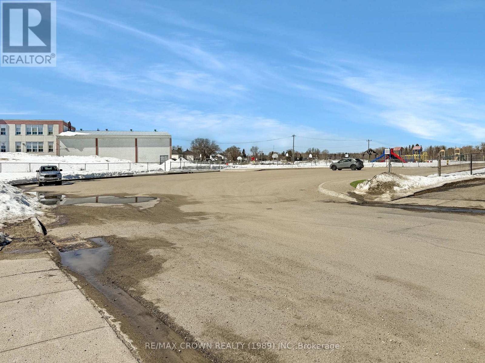 119 Byng Avenue, Kapuskasing, Ontario  P5N 1X3 - Photo 4 - T13014306