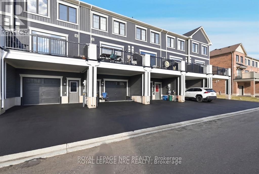 49 Melody Lane, Thorold, Ontario  L0S 1K0 - Photo 4 - X13014284