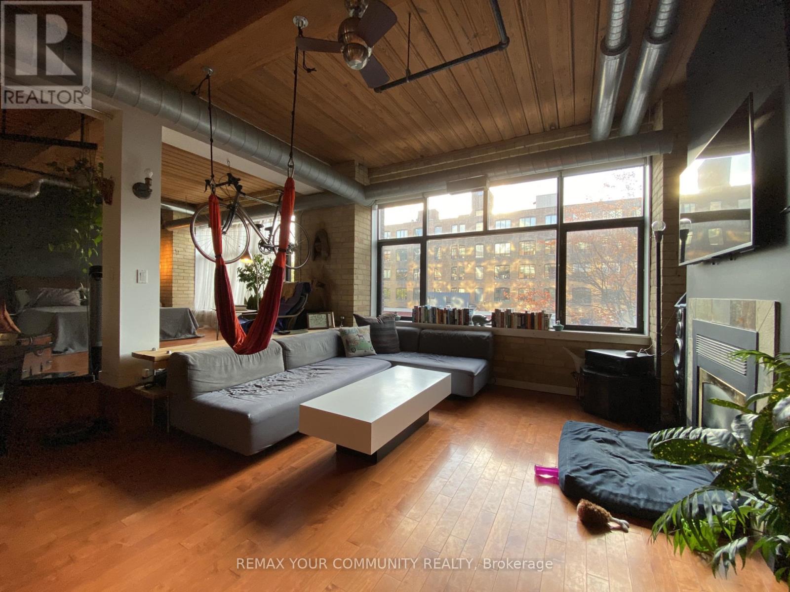 204 - 436 Wellington Street W, Toronto, Ontario  M5V 1E3 - Photo 2 - C13014252