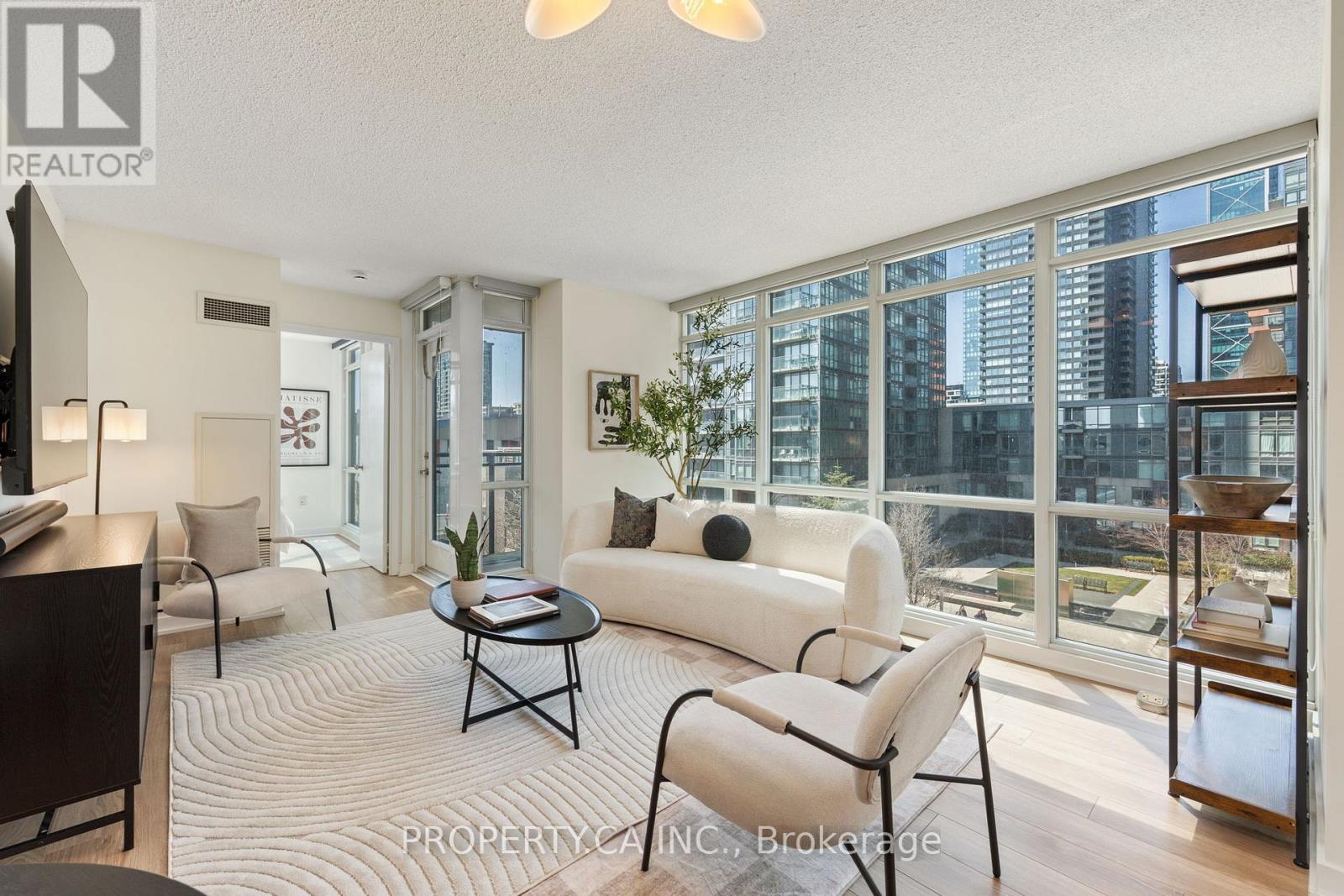 503 - 11 Brunel Court, Toronto, Ontario  M5V 3Y3 - Photo 1 - C13014280