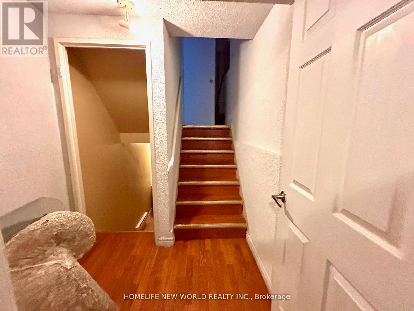 29 Jenny Wrenway, Toronto, Ontario  M2H 2Y8 - Photo 25 - C13014322