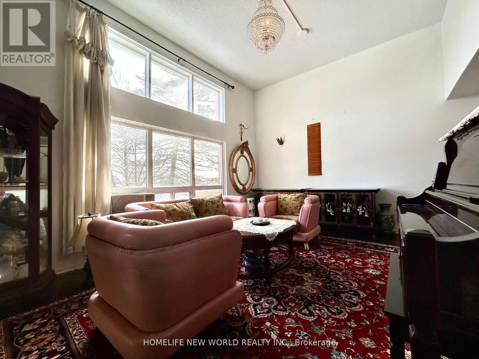 29 Jenny Wrenway, Toronto, Ontario  M2H 2Y8 - Photo 6 - C13014322