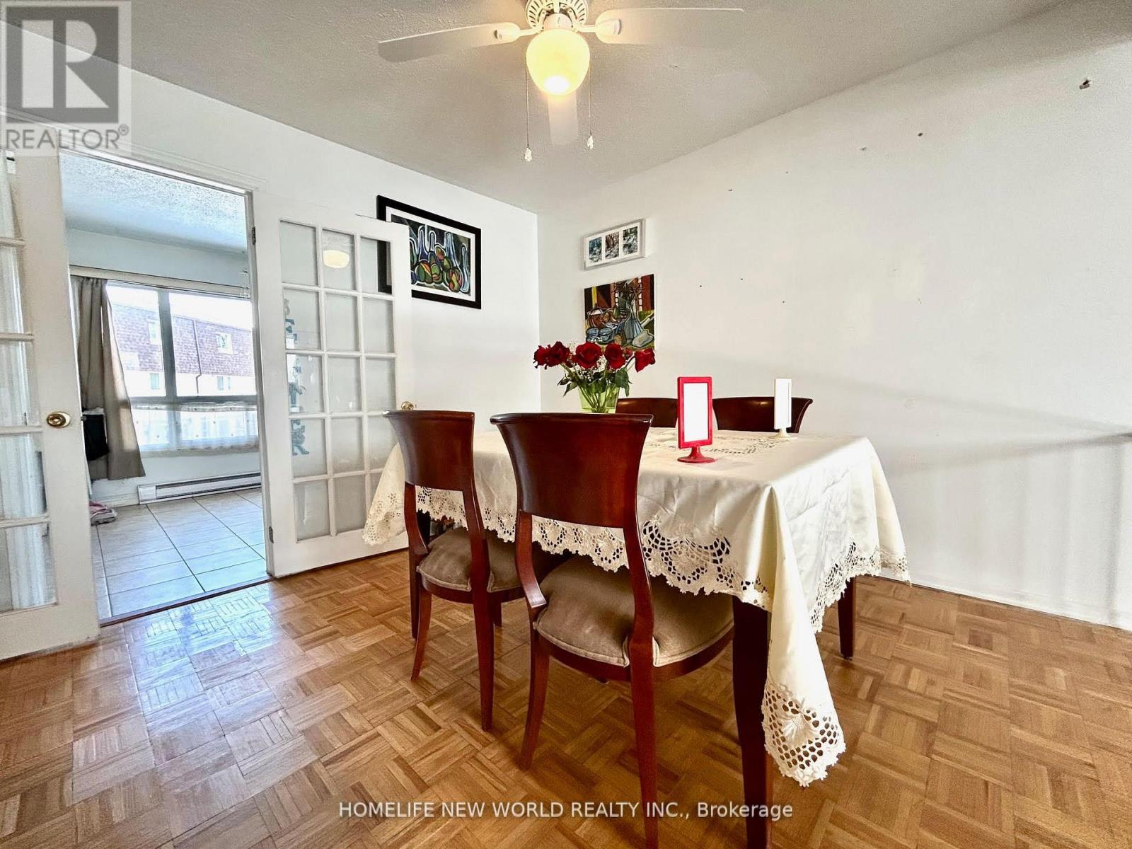 29 Jenny Wrenway, Toronto, Ontario  M2H 2Y8 - Photo 8 - C13014322