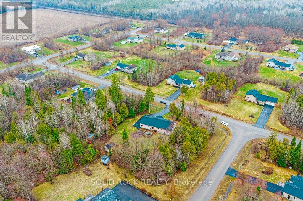 5 Red Oak Drive, North Grenville, Ontario  K0G 1J0 - Photo 13 - X13014264