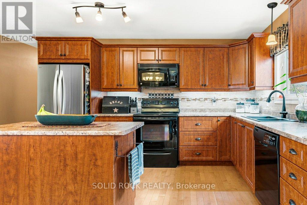 5 Red Oak Drive, North Grenville, Ontario  K0G 1J0 - Photo 25 - X13014264