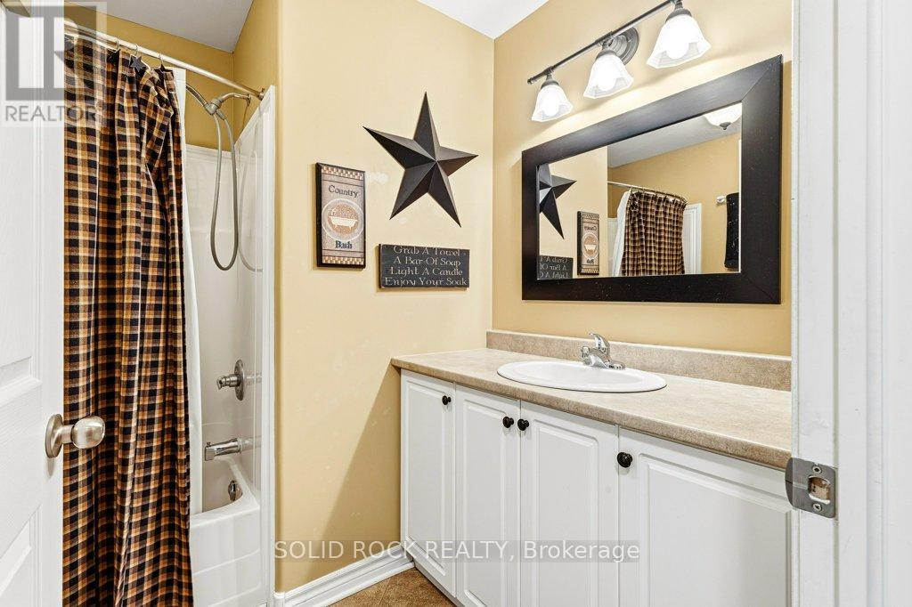 5 Red Oak Drive, North Grenville, Ontario  K0G 1J0 - Photo 32 - X13014264