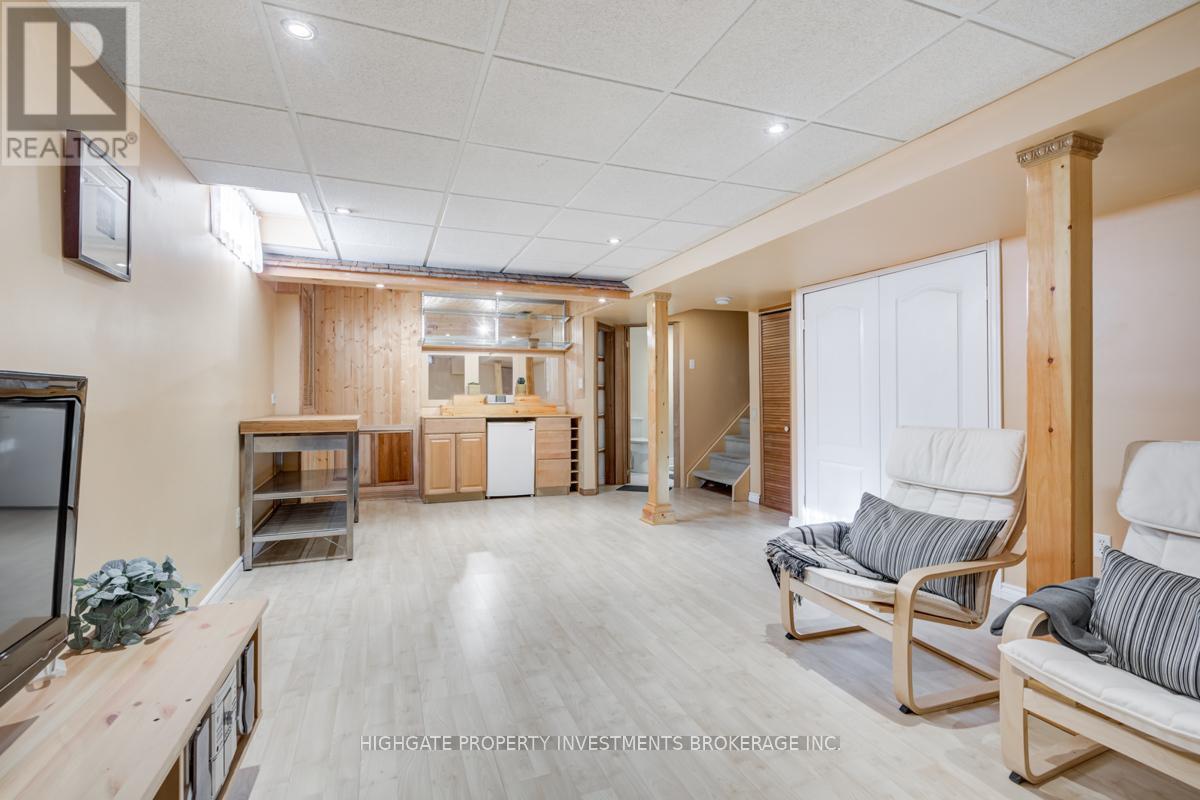 913 Dyer Court, Oshawa, Ontario  L1K 1V9 - Photo 21 - E13014262