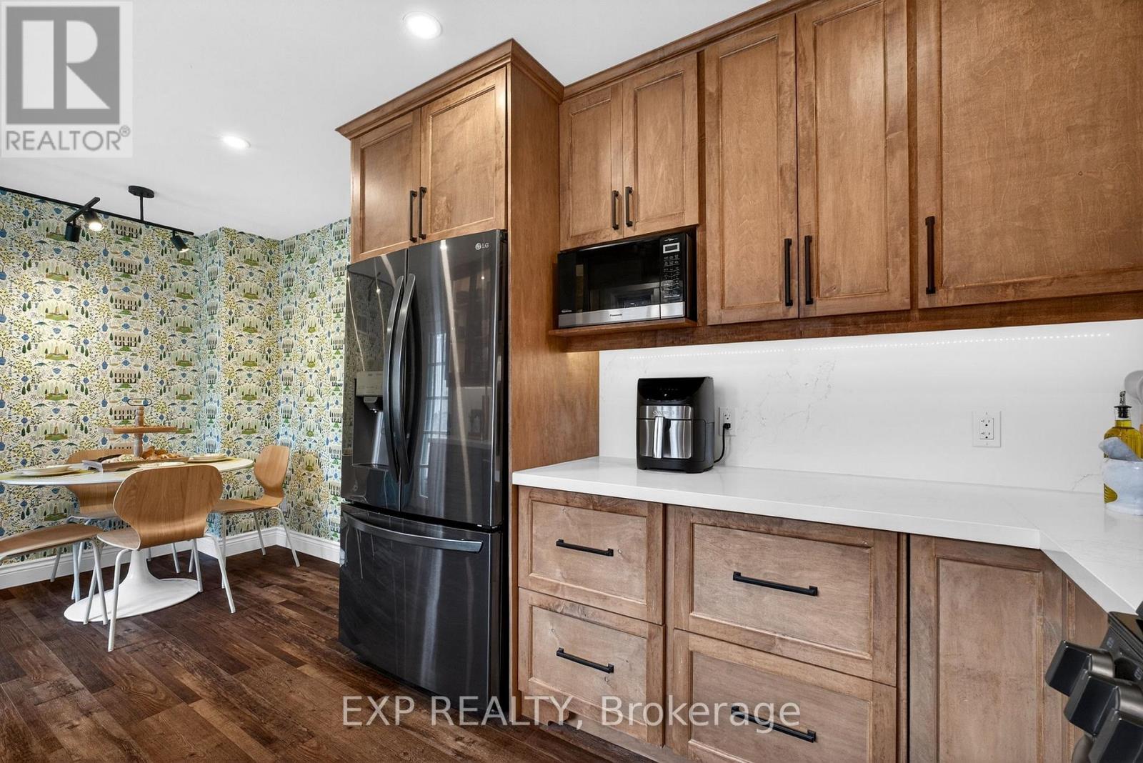 230 Glenwood Crescent, Oshawa (Centennial), Ontario  L1G 3B1 - Photo 18 - E13014312