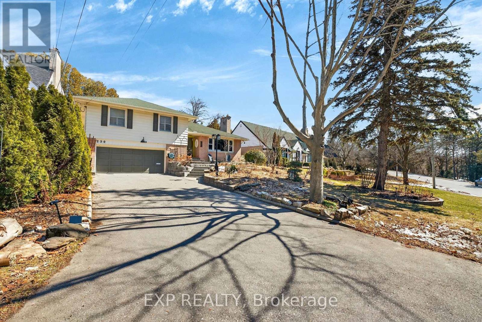 230 Glenwood Crescent, Oshawa (Centennial), Ontario  L1G 3B1 - Photo 2 - E13014312