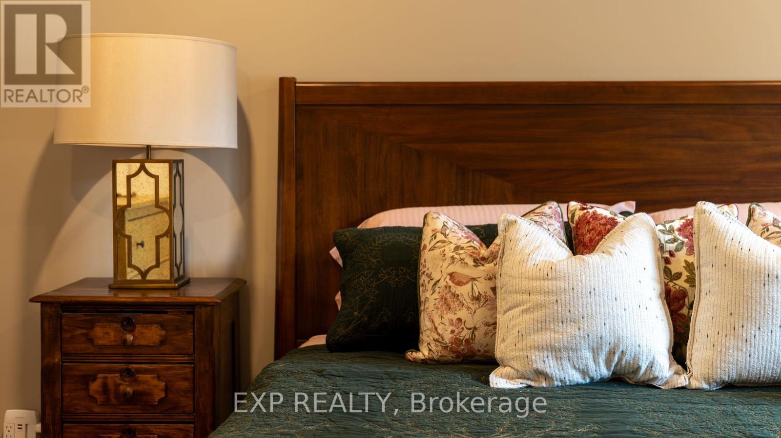 230 Glenwood Crescent, Oshawa (Centennial), Ontario  L1G 3B1 - Photo 24 - E13014312