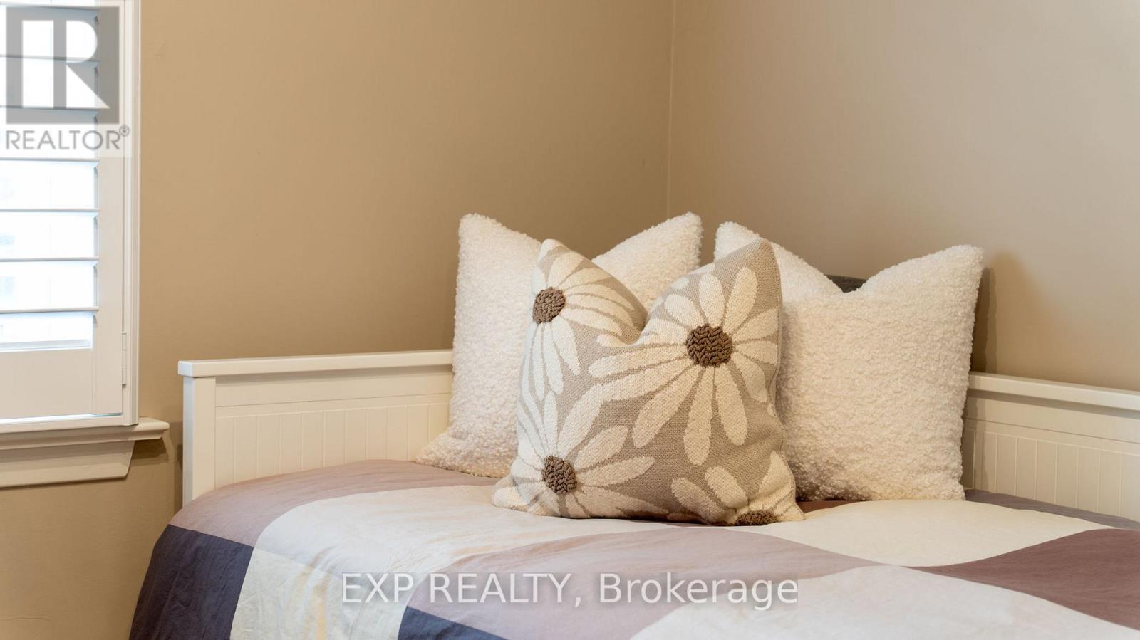 230 Glenwood Crescent, Oshawa (Centennial), Ontario  L1G 3B1 - Photo 29 - E13014312