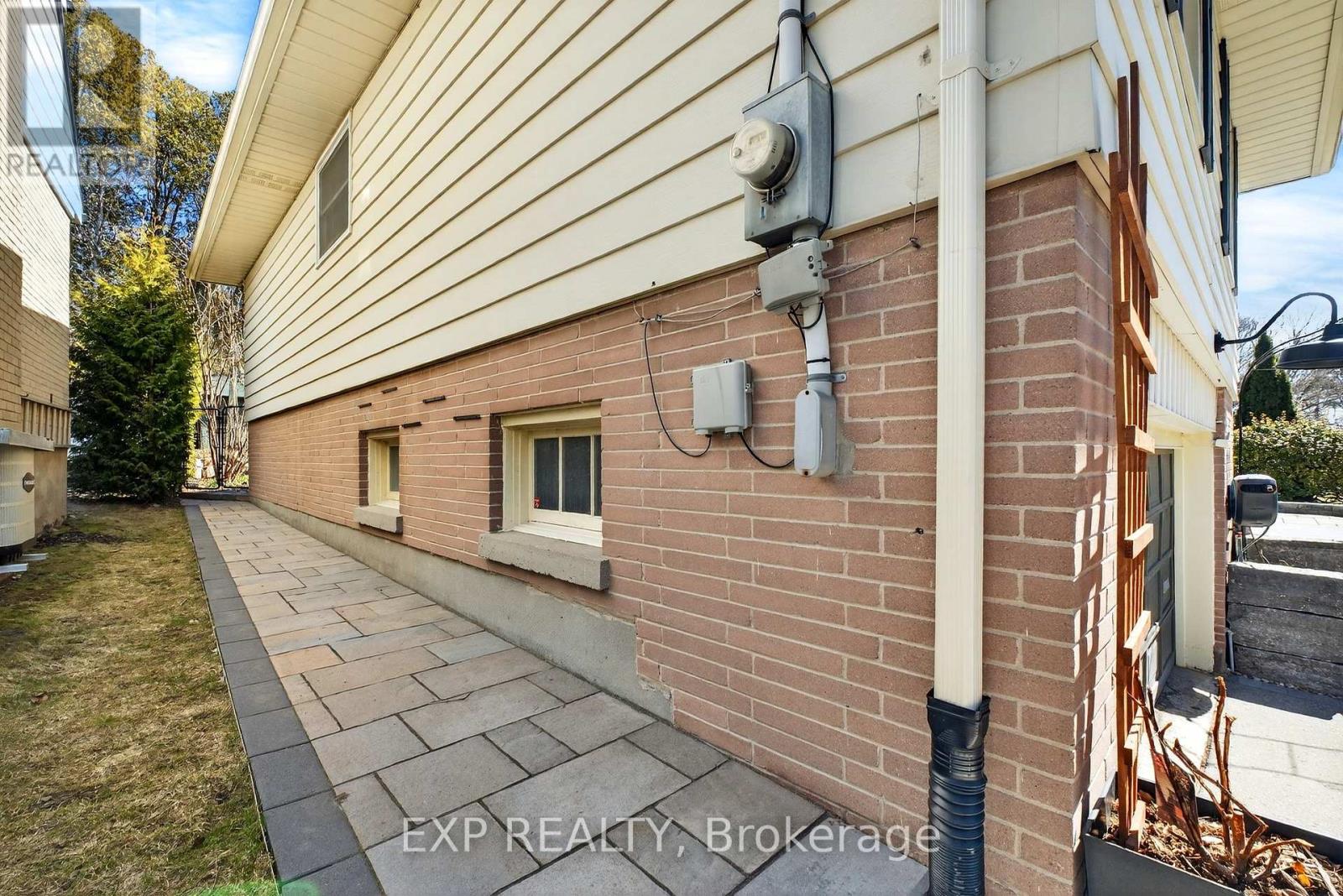 230 Glenwood Crescent, Oshawa (Centennial), Ontario  L1G 3B1 - Photo 43 - E13014312