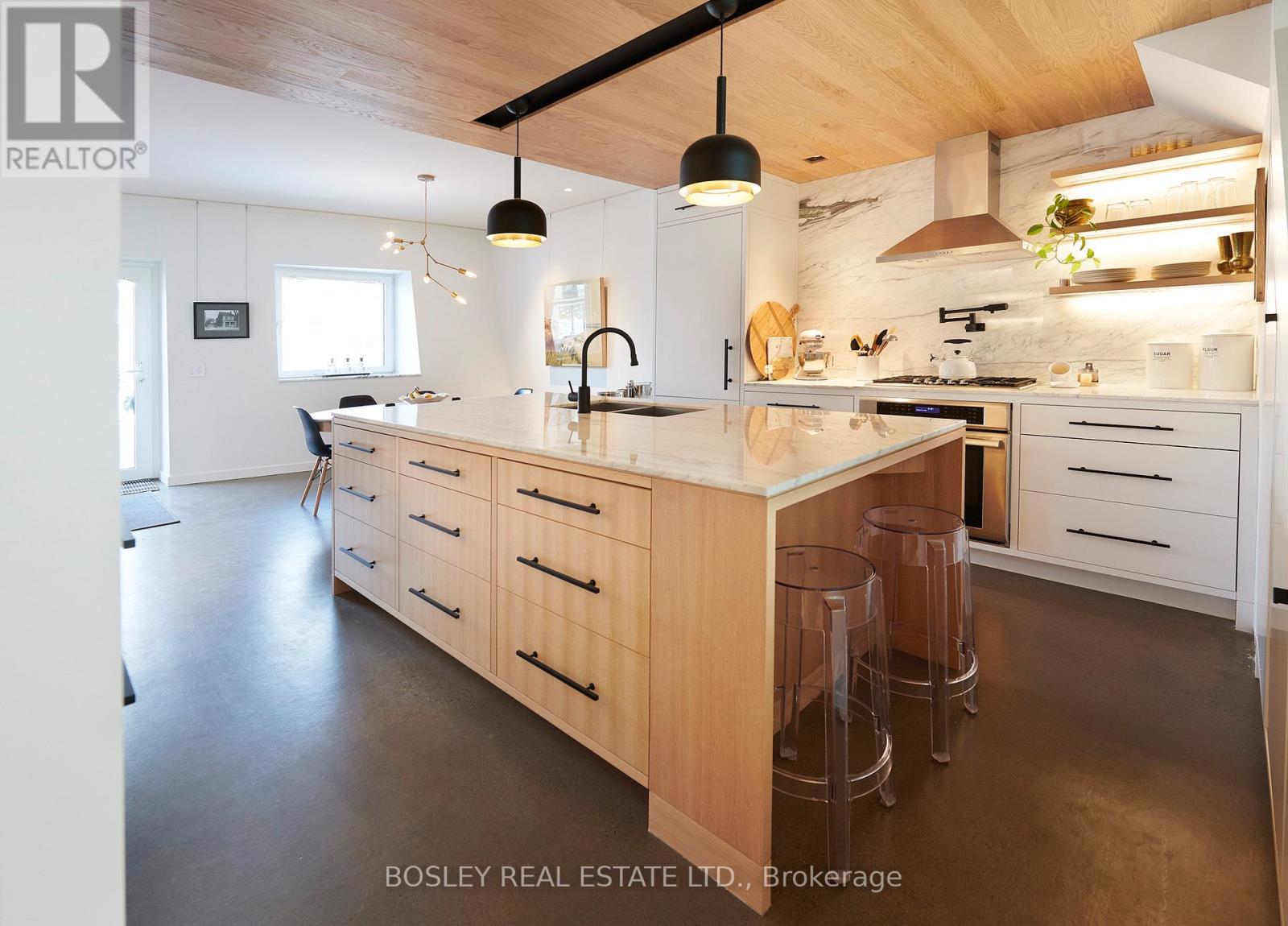 Main - 63 Dagmar Avenue, Toronto, Ontario  M4M 1V9 - Photo 4 - E13014336