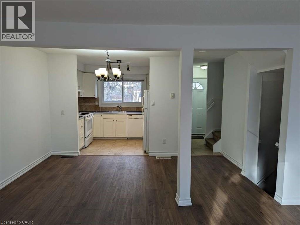 125 Bonaventure Drive Unit# 58, Hamilton, Ontario  L9C 5Y9 - Photo 2 - 40821240