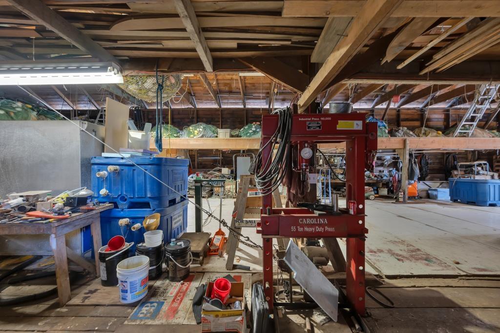 9505 Gunderson Road, Delta, British Columbia  V4C 4R9 - Photo 21 - C8077825