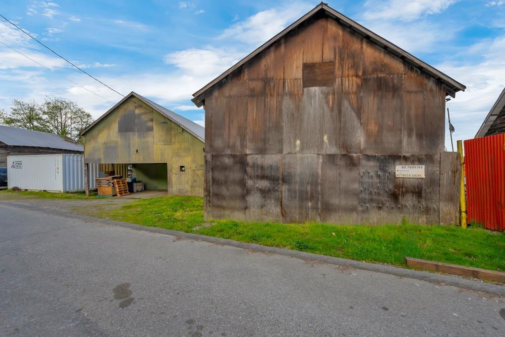 9505 Gunderson Road, Delta, British Columbia  V4C 4R9 - Photo 5 - C8077825