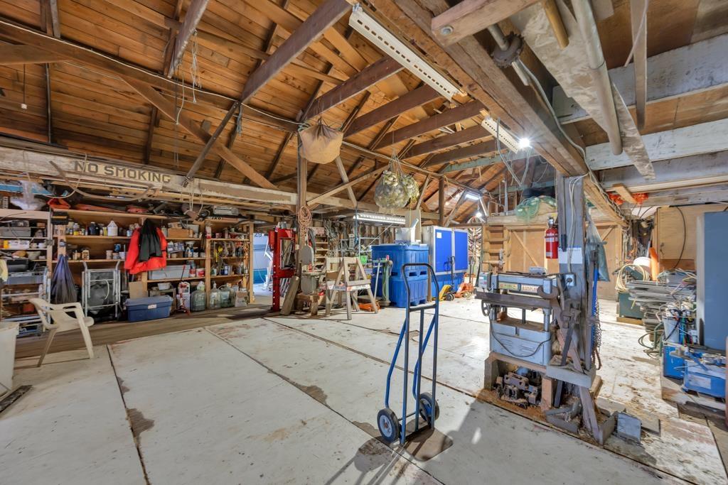 9505 Gunderson Road, Delta, British Columbia  V4C 4R9 - Photo 9 - C8077825