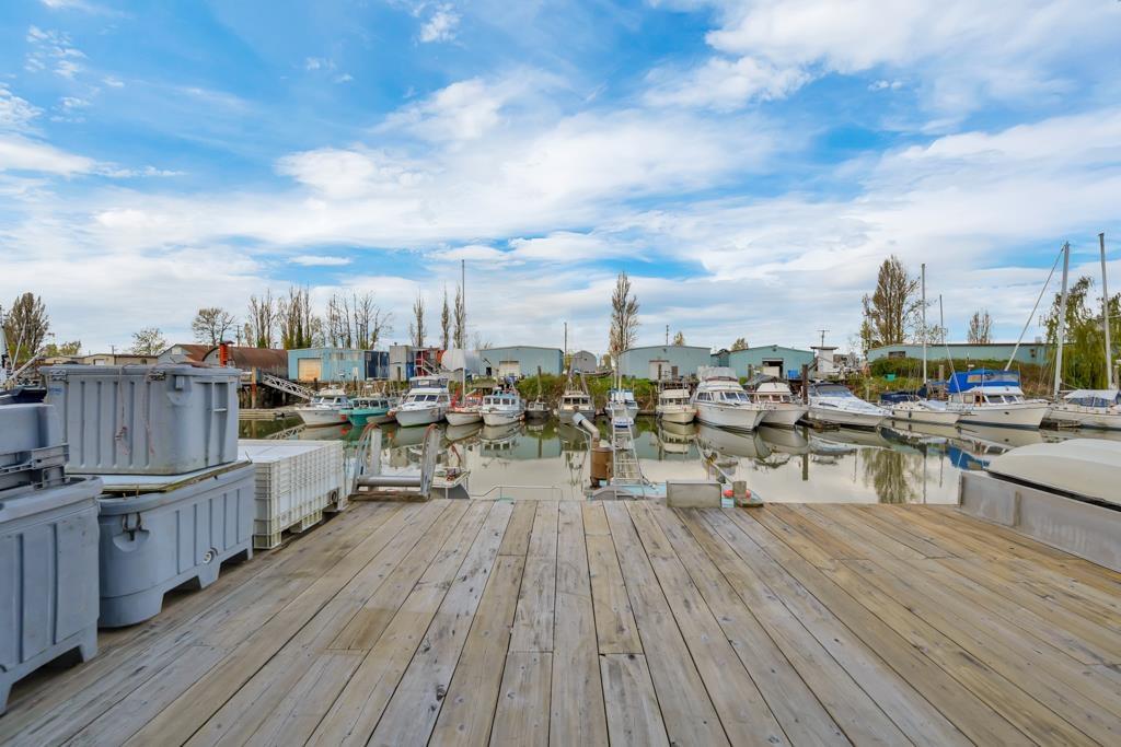 9505 Gunderson Road, Delta, British Columbia  V4C 4R9 - Photo 11 - C8077825