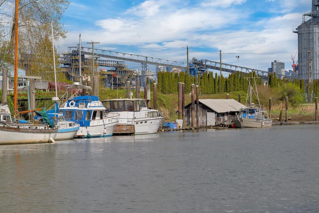 9505 Gunderson Road, Delta, British Columbia  V4C 4R9 - Photo 25 - C8077825