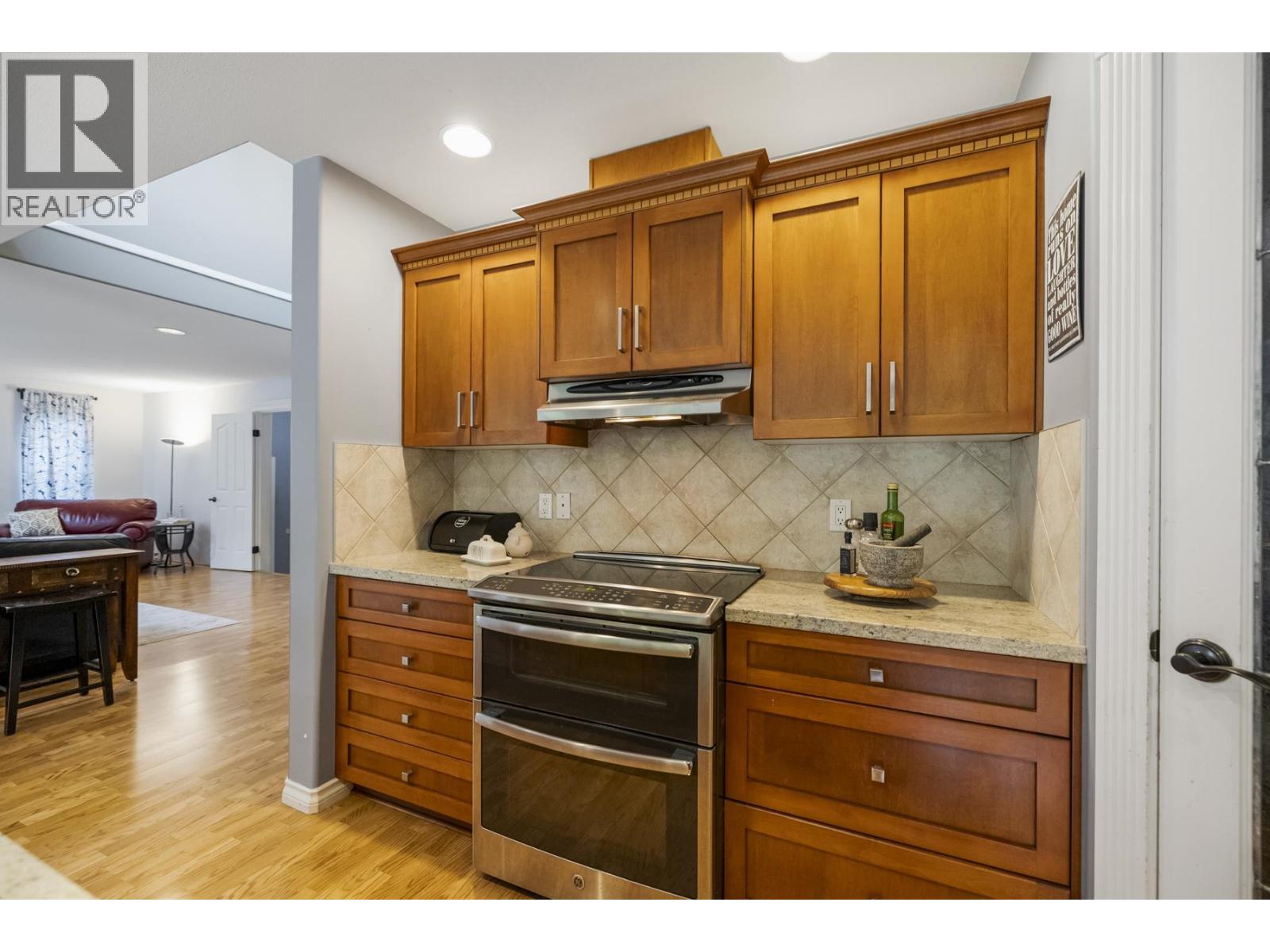 1167 Settlers Court, Port Coquitlam, British Columbia  V3C 5Y5 - Photo 10 - R3112870