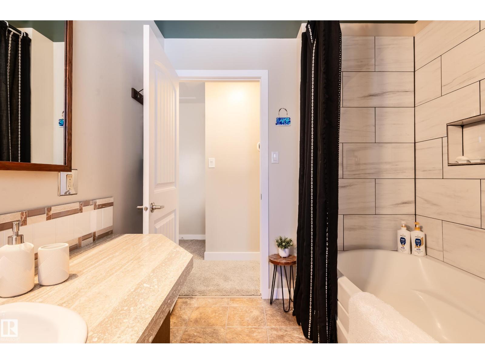 10 Glenhaven Cr, St. Albert, Alberta  T8N 1A5 - Photo 39 - E4482553