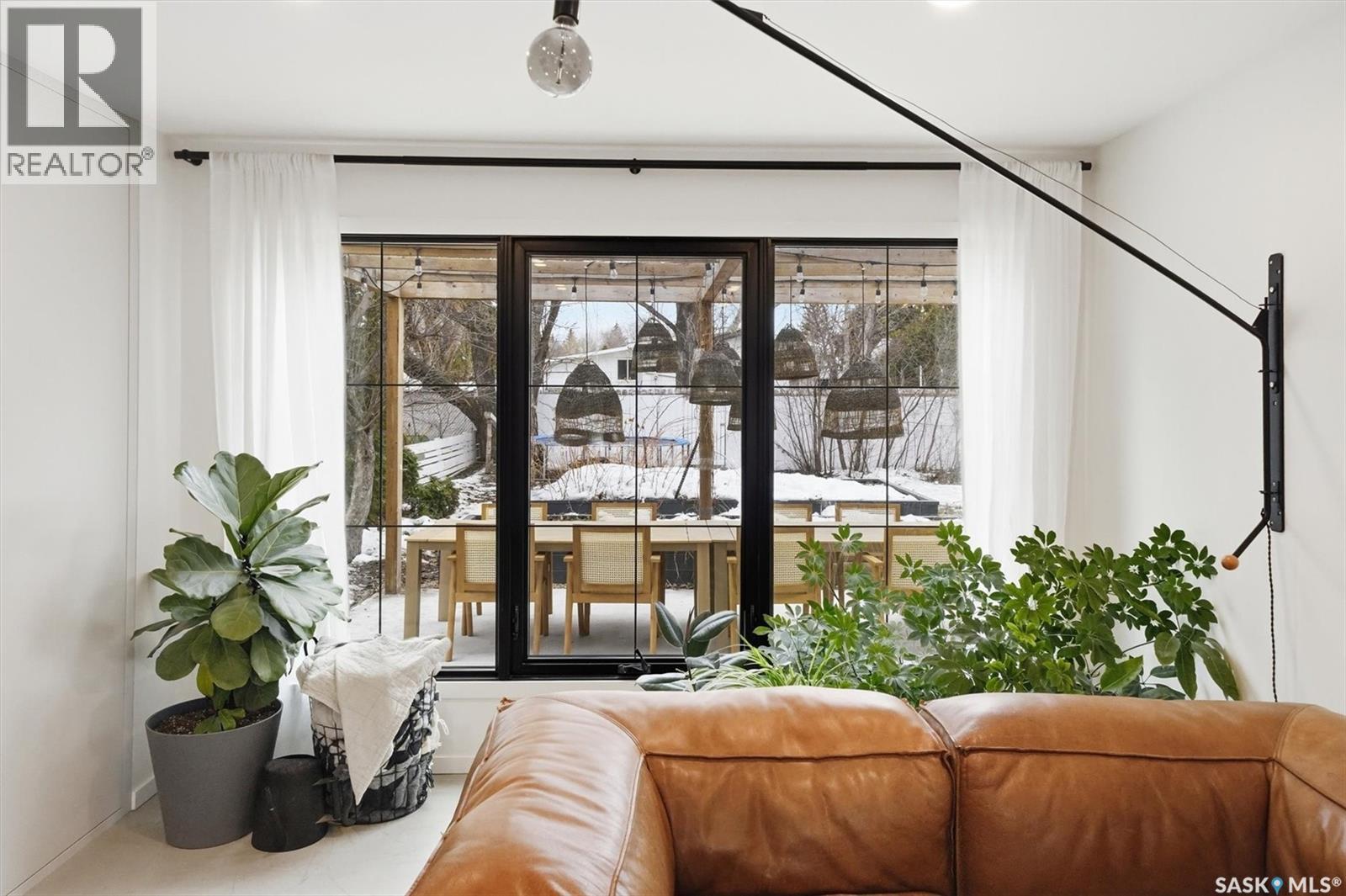 3610 Balfour Court, Saskatoon, Saskatchewan  S7H 4B2 - Photo 6 - SK032863