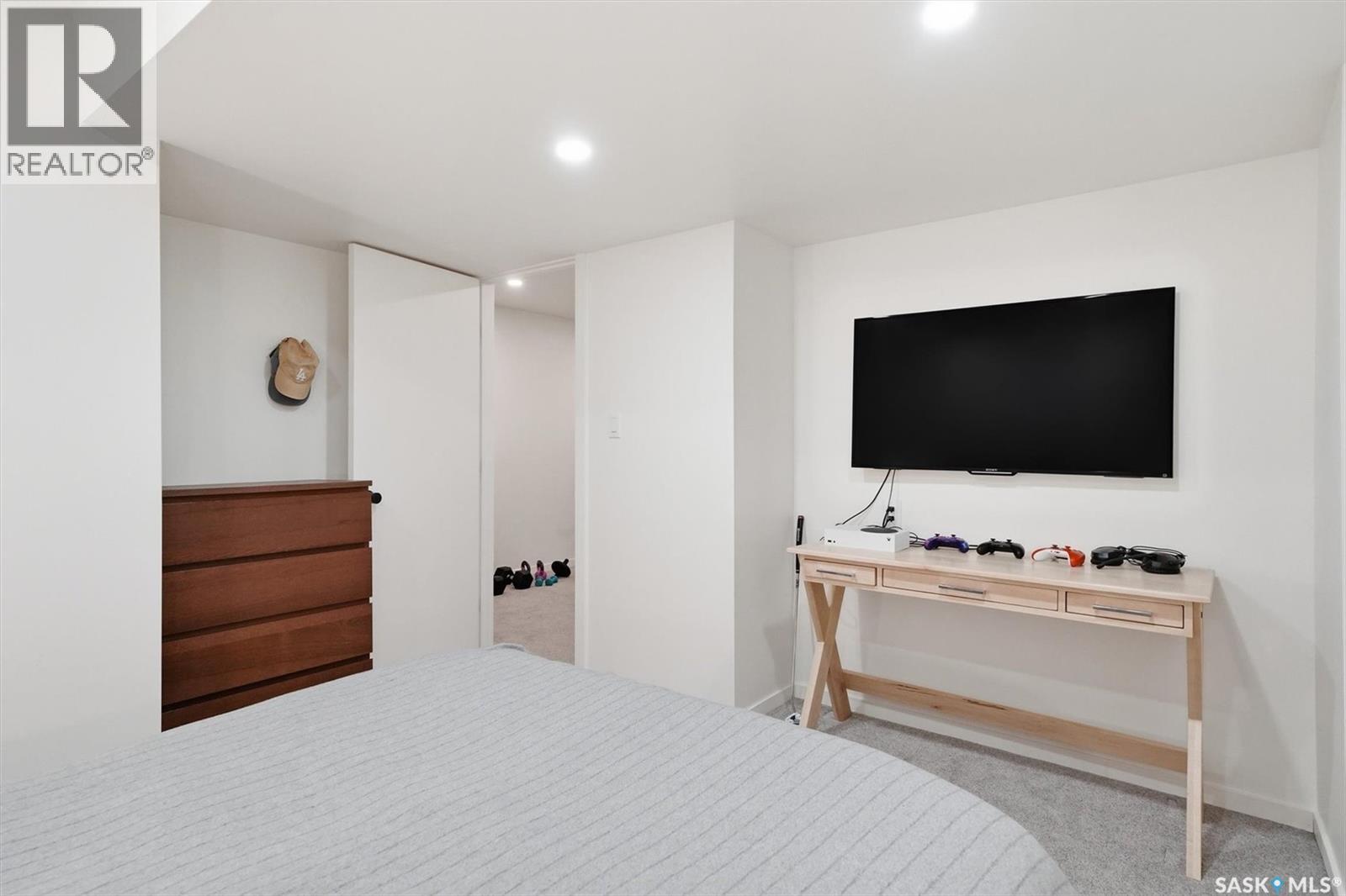 3610 Balfour Court, Saskatoon, Saskatchewan  S7H 4B2 - Photo 38 - SK032863